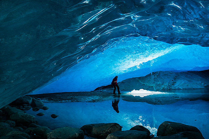 Skiing to Nigardsbreen Ice Cave