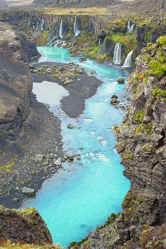 Iceland_Waterfalls_