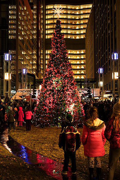 photographing a Christmas tree lighting ceremony in Rochester, Minnesota