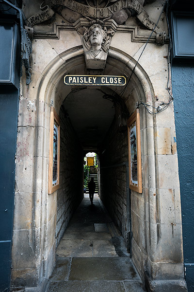 Travel tips for staying in Old Town Edinburgh
