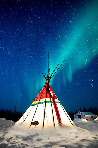 Aurora Viewing In Yellowknife Canada