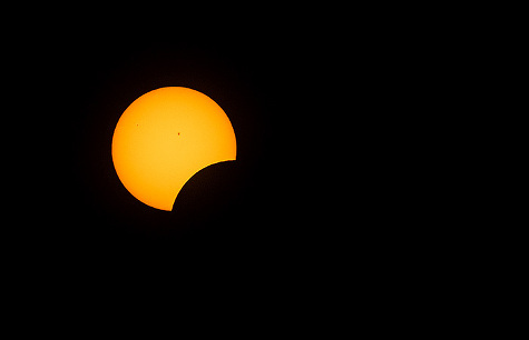 1st contact total solar eclipse 2024, Indiana, USA