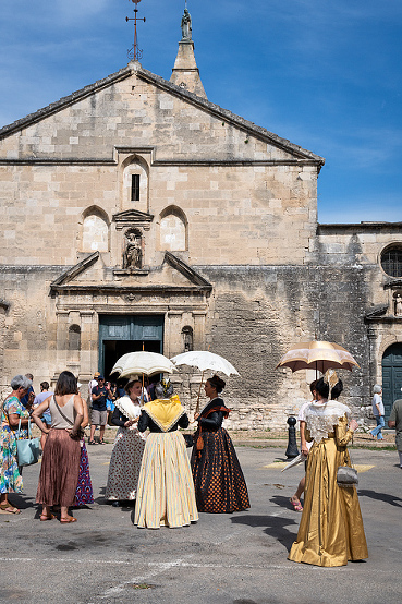 Notre Dame church, Fete du Costume
